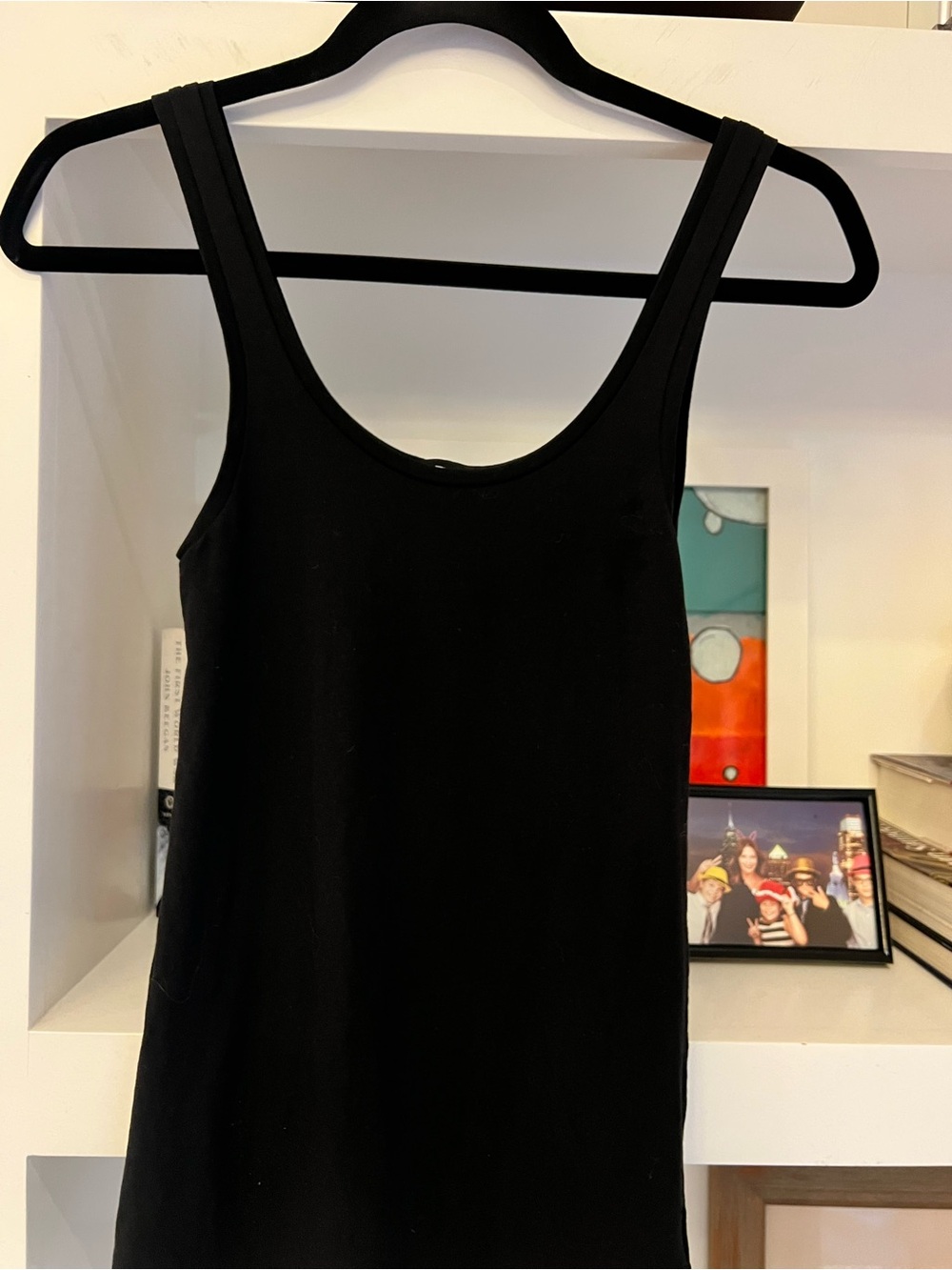 Theory Black Scoop Neck Tank Top Size p